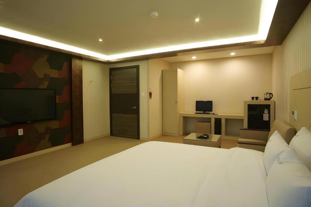 Hotel W Shinjeju Eksteriør billede