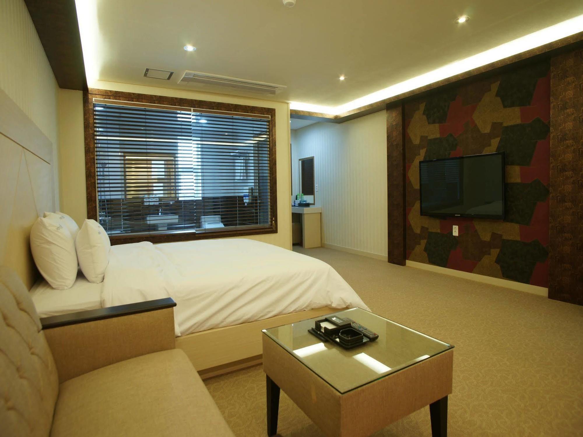 Hotel W Shinjeju Eksteriør billede